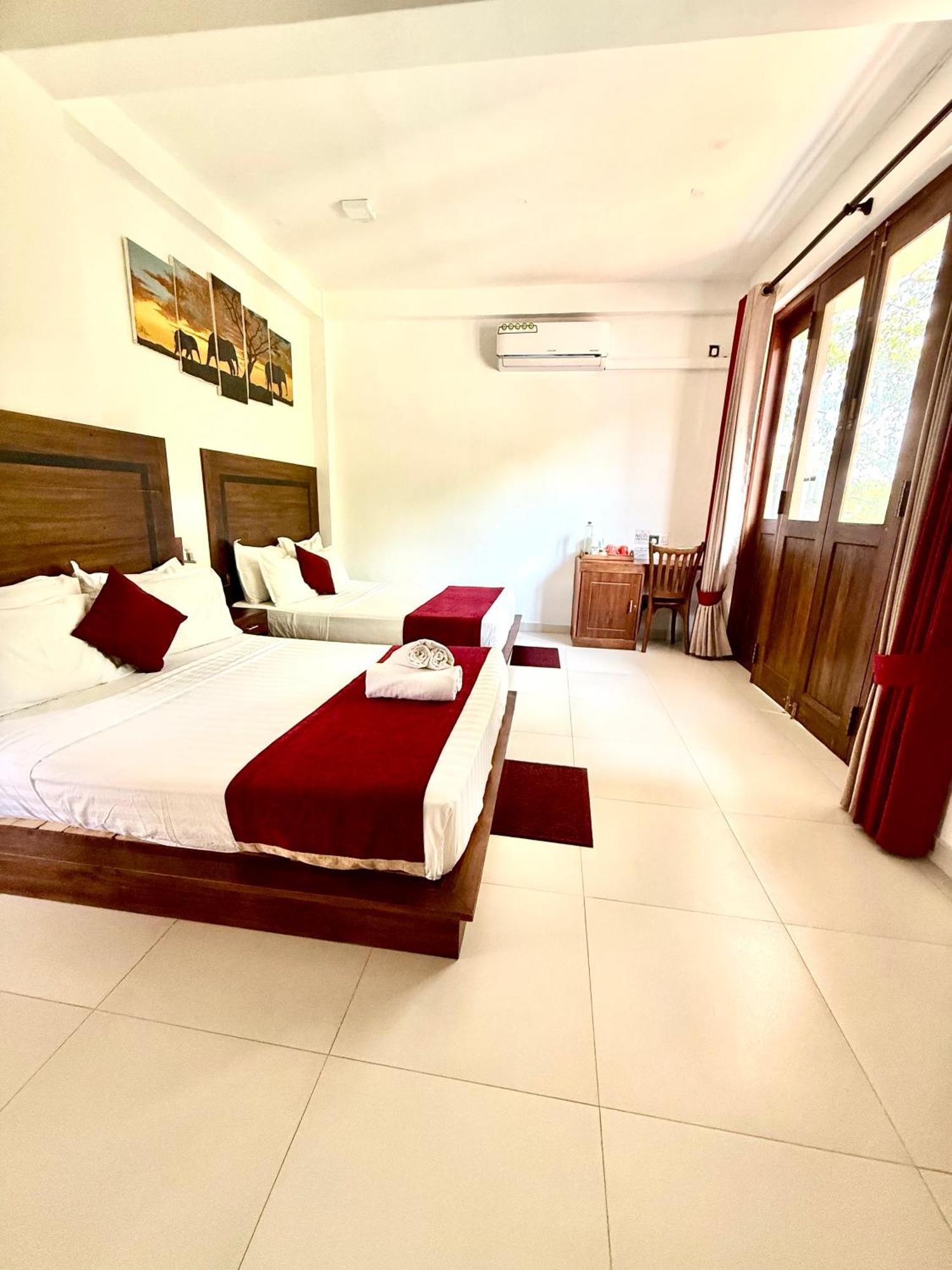 Divine Villa Anuradhapura Eksteriør billede